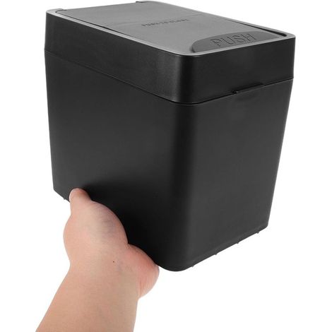 Cestino per rifiuti da auto con coperchio: Cestino compatto e portatile per auto, ideale per raccogliere e smaltire i rifiuti. (1/5)