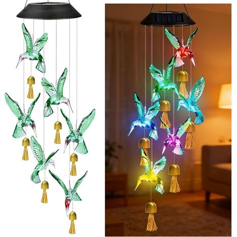 JeiibrZui Solar-Windspiel aus Metall (2er-Set) - 55 x 55 mm Solarpanel - 6-farbige LED mit Kolibri-Motiv - Ideal für Garten, Balkon oder Terrasse. (1/5)