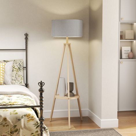 Lámpara de Pie Tipo Trípode con Estructura de Madera Natural y Pantalla de Tela Gris con Estante Integrado 48x48x153 cm (1/5)