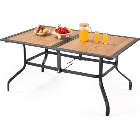 VEVOR Tavolo da Pranzo per Esterni, Tavolo da Bistrot da Giardino Rettangolare con Doghe in Acciaio Effetto Legno da 150 cm, con Foro per Ombrellone da 38 mm, Mobili da Esterno per Prato, Giardino (1/5)