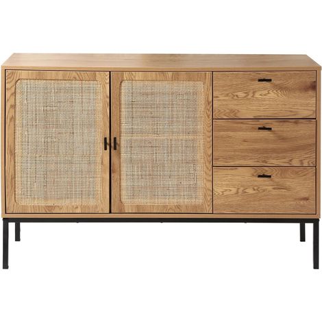 Calicosy – Buffet 2 portes en rotin naturel L120 cm – 3 tiroirs avec coulisses à billes – Décor bois imitation chêne – Piétement métal noir