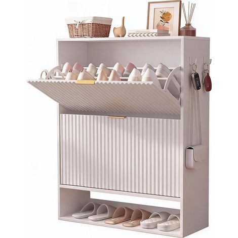 Schuhschrank Weiß aus MDF 80 cm breit, platzsparender Schuhkipper mit 2 Klappen & Griffmulden, Schuhaufbewahrung für Flur & Diele, 80x30x102 cm (1/5)
