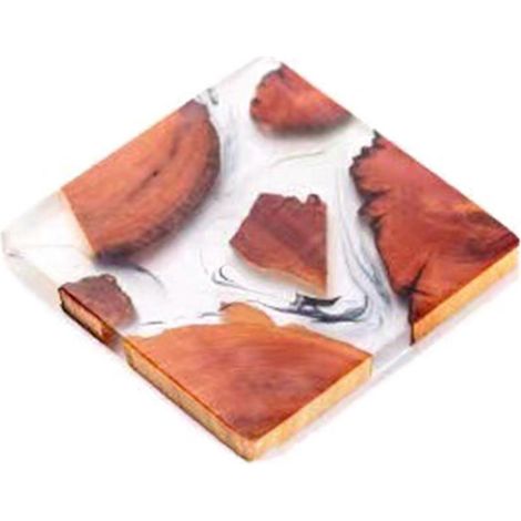 Eleganter Untersetzer aus klarem Holz, Kiefernharz, quadratischer Holzuntersetzer, einzigartig