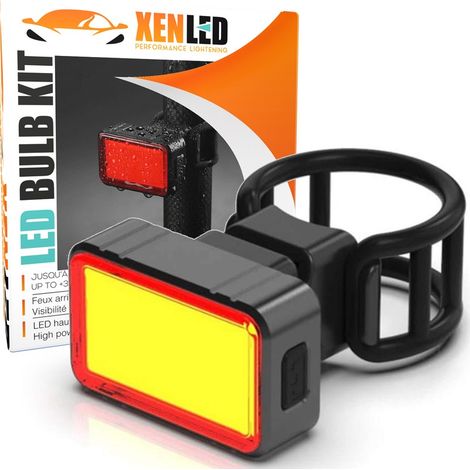Feu Arrière LED Vélo Carré, Détection de freinage automatique, étanche, BK820G - Fixation Cadre (1/5)