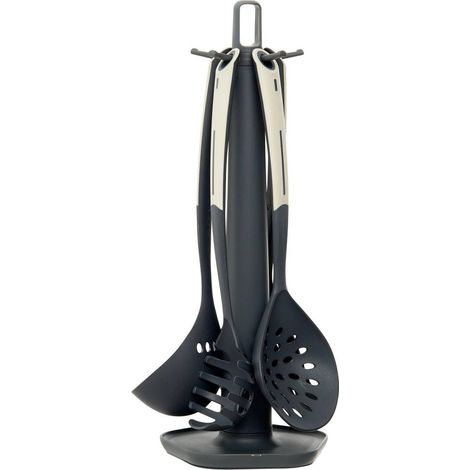 5 utensilios de cocina imprescindibles sobre soporte - 5five (1/4)