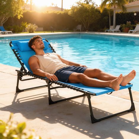 Lettino prendisole pieghevole Outsunny, reclinabile in 4 posizioni, con poggiatesta e struttura in acciaio, portata massima 120 kg, ideale per patio, piscina e spiaggia, dimensioni 189x58x30 cm, color