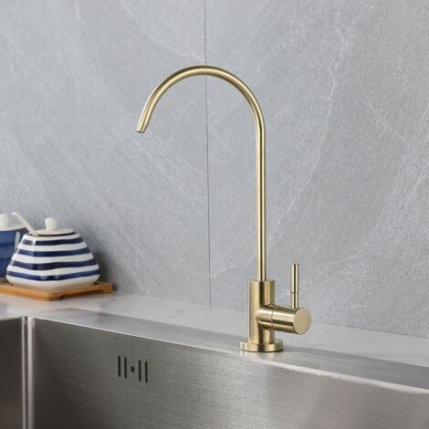 Grifo de cocina de acero inoxidable chapado en oro, giratorio 360°, chorro suave para un uso saludable y sin salpicaduras: comodidad y eficiencia. (1/5)