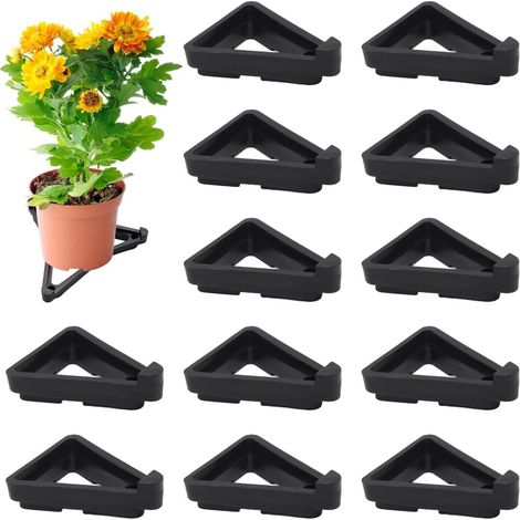 Lot de 12 supports pour pots de fleurs triangulaires, antidérapants et respirants. Ces supports sont conçus pour les plantes d'extérieur et les fleurs. Dimensions : 7 x 5,5 x 2 cm, noir. (1/5)