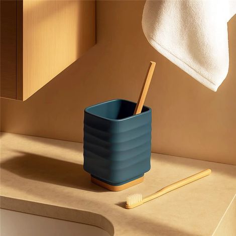 Exagonshop Portaspazzolino in plastica ABS e bamboo blu pastello