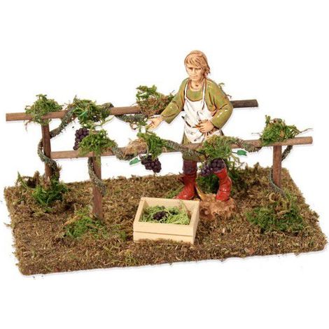 FILARI DI VIGNA CON VENDEMMIATORE PER PRESEPE