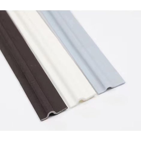 Joint d'étanchéité adhésif pour porte et fenêtre, Bande isolante en mousse PU anti-courant d'air, phonique et thermique Marron (1/5)