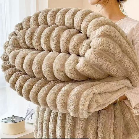 Couverture Raschel - Polaire Épaisse Double Couche - Pour Lit et Canapé - 180 x 200 cm - Kaki (1/5)