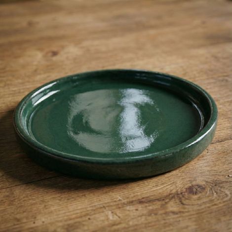 Soucoupe 21cm jade faite à la main en terre cuite émaillée