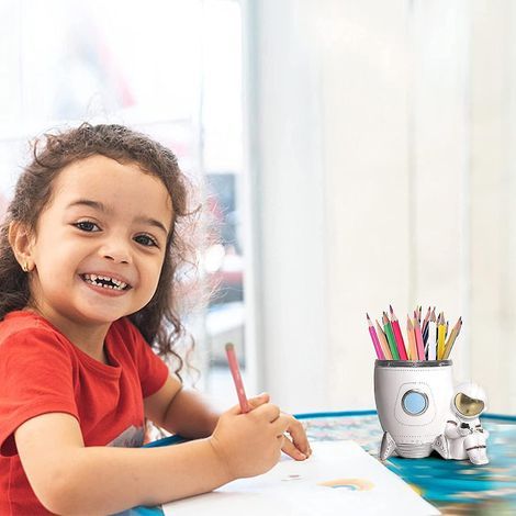 children's Creative Astronaut Pen Holder Office Desk Pen Bucket Storage Resin Handicraft Ornaments (1/4)