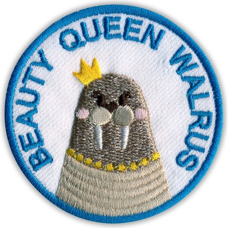 Aufnäher „Schönheitskönigin Walross“ – zum Aufbügeln/mit Heißsiegel-Rückseite – gestickter Aufnäher/Abzeichen/Emblem