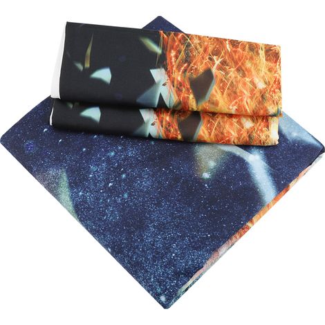 Ensemble de literie 3 pièces avec housse de couette, taie d'oreiller et motif football en polyester doux (taille US Full). (1/5)