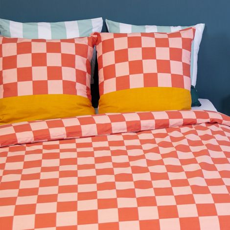 Juego de cama de algodón con estampado de damero, 2 plazas rojo y naranja (1/3)