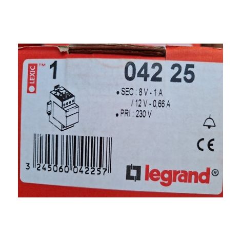 TRANSFORMATEUR de SONNERIE Pr : 230V Sec : 8V / 12V LEGRAND 04225 042 25