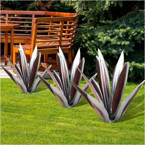 Rustikale Tequila-Skulptur – Dekorative Kunststatue für Zuhause, Gartenfigur, 9 Blätter, Agavenpflanze aus Metall für den Außenbereich – 55 cm, Silber (1/5)