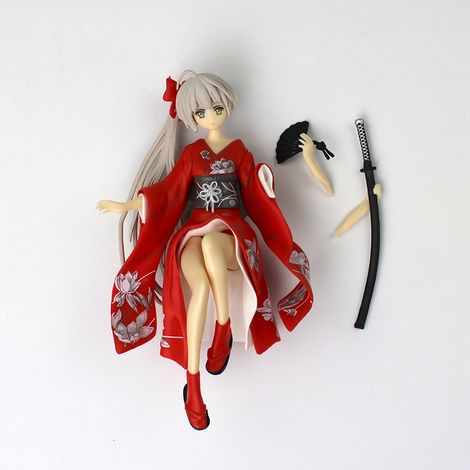 Abnehmbare japanische Anime-Figur mit schwarzem Sockel – Feine und niedliche Details für die Dekoration eines roten Schreibtisches (1/5)