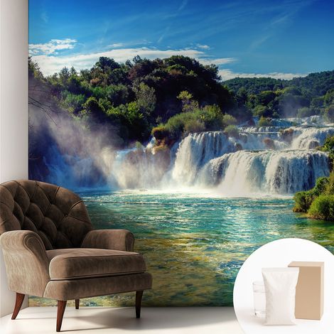 Papier peint intissé mural classique avec imprimé motifs décoratifs design élégant non‑tissé Cascade dans le paysage 250x250 cm (1/5)