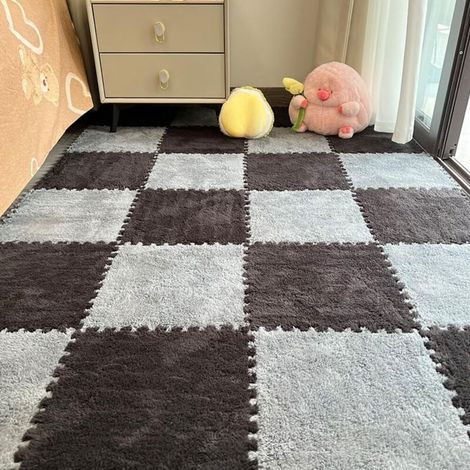 Tapis en mousse EVA doux et moelleux – créez des zones sécurisées dans votre chambre ou votre salle de jeux – 12 pièces, gris et noir (1/4)