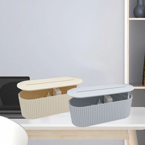 Neuer, kreativer und minimalistischer Organizer für Steckdosenleisten am Schreibtisch, blaue Aufbewahrungsbox für Stecker und Datenkabel. (1/5)