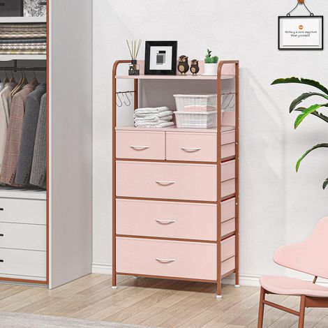 Commode d’entrée 5 tiroirs tissu – Cadre métallique robuste – 2 étagères ouvertes et crochets – Rangement multifonction pour couloir, salon, chambre – Poignées pratiques – 120x60x30cm – Finition rose (1/5)