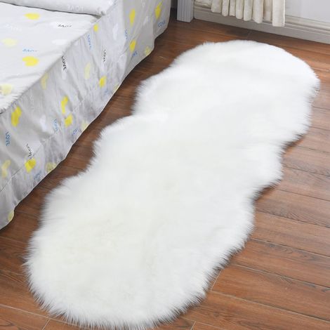 Tapis Plush - 60 x 160 cm - Fibre Acrylique - Anti-dérapant - Pour Chambre, Salon, Lit, Canapé - Blanc (1/5)