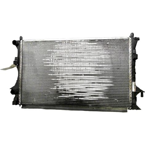 [PRODUIT D'OCCASION] Radiateur RENAULT Espace ♻️ Ref Oe. 8200302463 - Garantie à vie (1/3)