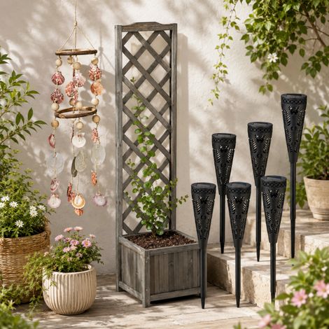 Conjunto de decoración solar para jardín (3 piezas): farolillos solares, macetero de celosía y campana de viento con conchas (1/5)