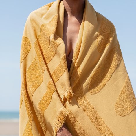 Fouta de plage en Motif feuillage en éponge  TROPI (1/4)
