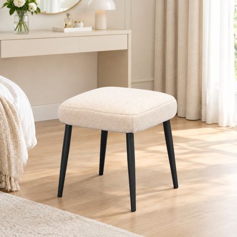 Pouf quadrato 42 x 42 x 47 cm, rivestimento effetto cashmere, piedi in acciaio, beige DESVIAE (1/5)