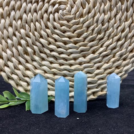 1 pièce de pierre aigue-marine bleue naturelle, décoration de , pierres polies, cristaux et pierres peuvent être utilisées for la décoration de la maison et du bureau Collections de la maison ( Size (1/5)