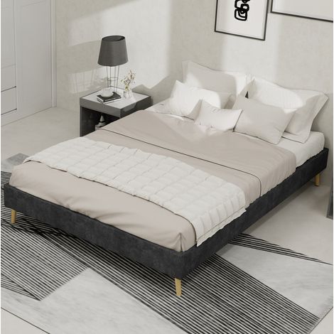 Lit en tissu gris 140x200 cm avec tête de lit haute, structure métal et sommier à lattes (1/5)