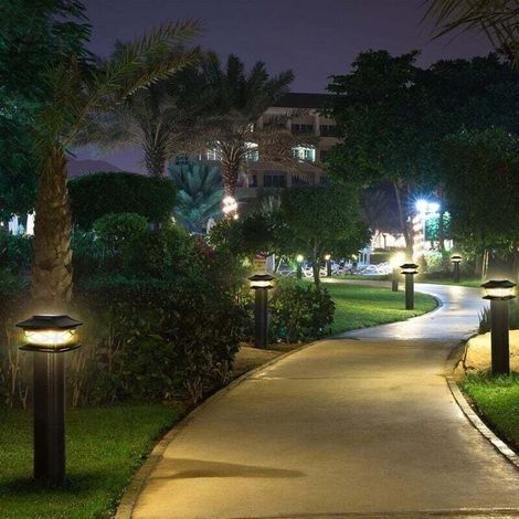 Stück wasserdichte LED-Solar-Hutpfostenleuchten für den Außenbereich, geeignet für dekorative Zäune und Straßen (Schwarz) (1/4)