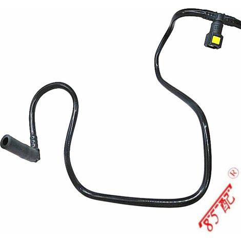 Les conduites d'alimentation en carburant 1574H6 et 1574Y8 conviennent aux 206 et 207 litres. (1/4)