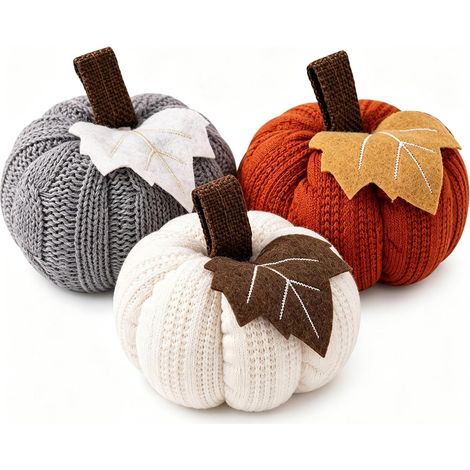 3 Stück Herbstdeko Kürbis Gestrickte Zierkürbisse für Tisch & Halloween
Herbstliche Kürbisdeko, Wiederverwendbar Weich Gestrickt Kürbisse, 3 Farben im Set, Für Tischdeko & Fenster (1/5)