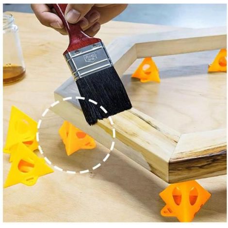 Support Pyramide de Peinture 40 Pcs Cônes de Peinture Jaune Supports de Peinture en Toile Peinture Stand Triangulaires en Plastique (1/5)