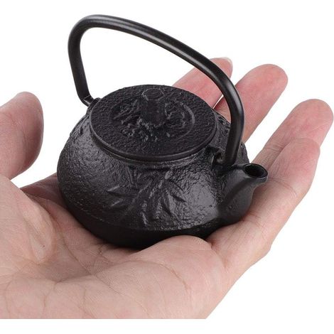 Mini théière en fonte, 50 ml mini-fer à thé imitation théme japonaise avec poignée noire rétro petite théière décorative pour la maison en utilisant (1/5)
