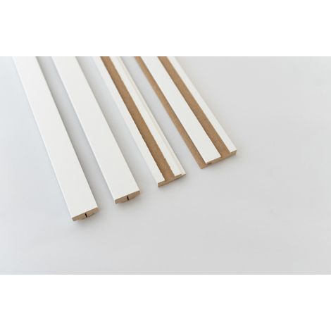 Kit profilé de finition panneaux tasseaux MDF Blanc peint sur fond Blanc 2770 x 71 x 20 mm PEFC 70%