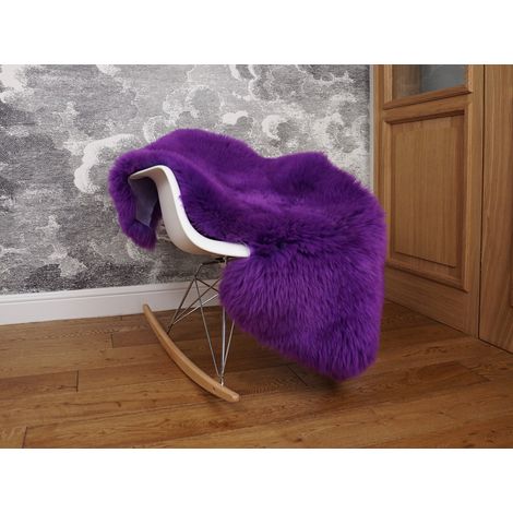 Manta de piel de oveja violeta Alfombra de lana de cuero genuino Alfombra decorativa teñida cómoda, acogedora, ¡el pelo es muy grueso y brillante (1/5)