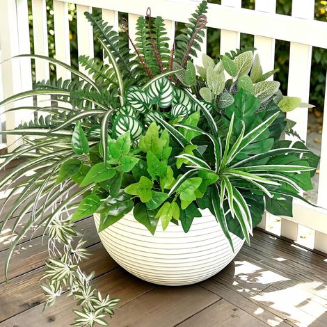 8 Pièces Plante Artificielle Extérieur Grands Arbustes Buissons Artificielles Résistantes Aux UV Fausse Fougère Plantes Artificielles de Verdure Exterieur pour Jardin Porche Fenêtre Décor (1/5)