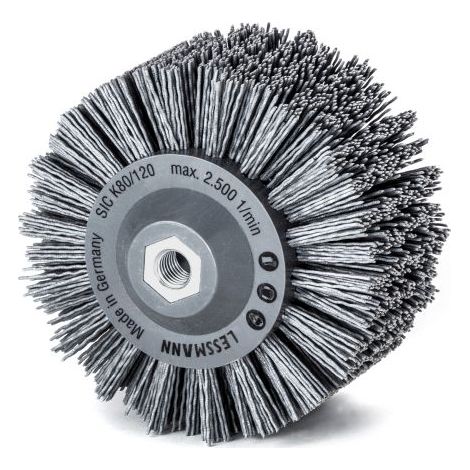 Lessmann 402880 cepillo redondo con cuerpo de plástico PP, gris  Diámetro: 140 mm, 18x 7 filas, ondulado, 1,2 mm de espesor  Alojamiento: M14, tamaño de grano: SIC 80, espesor de rosca 1,2 mm