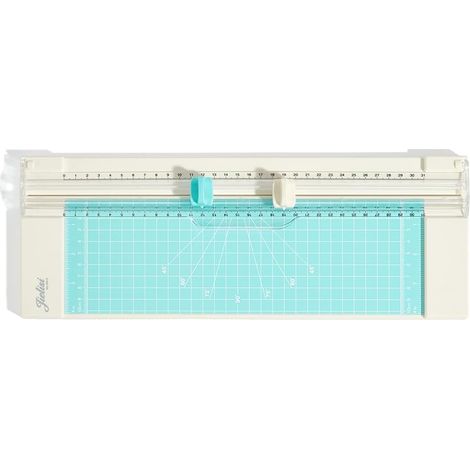 Paper cutter with double-blade system and straight cutting edges (1/4)