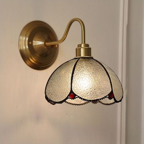 Applique murale lampe de chevet vintage en laiton abat-jour en verre (1/5)
