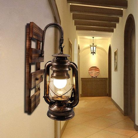 Rustic Kerosene Wall Mounted Lamp, E27 Hook Hanging Sconce with Wooden Base, Indoor Bar Cafe Restaurant Corridor Decor Wall Lights (1/5)