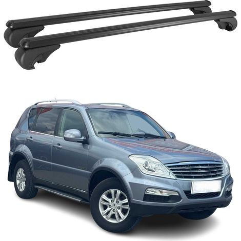 OMAC Aluminium Dachträger Querträger für Ssangyong Rexton 2012-2026 – TÜV / DIN 75302:2019 – Abschließbar – Max. 75 kg – 2 Stangen Schwarz (1/5)