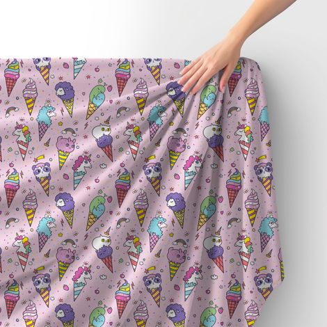 Tissu velours royal polyester à coudre - Motif glaces et animaux (1/4)