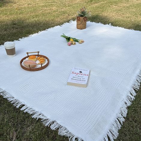 Tapis de pique-nique imperméable, couverture tricotée bohème pour camping, natte de sol extérieure, nappe de pelouse, couverture américaine résistante à l'humidité, usage polyvalent en plein air. (1/5)